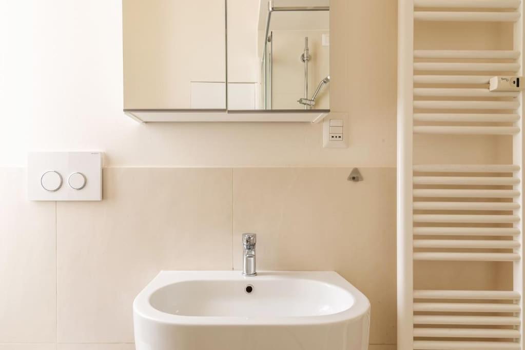 מילאנו Studio Apartment Brera מראה חיצוני תמונה